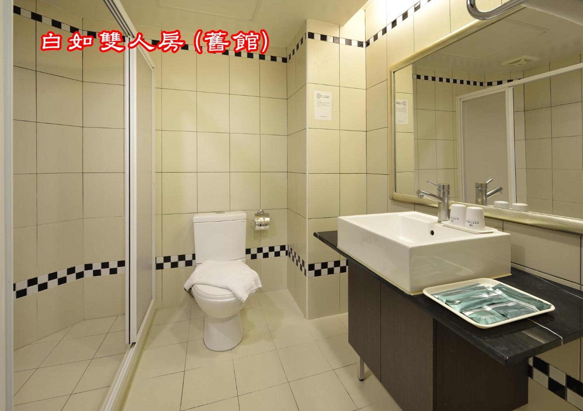 Sun Moon Lake Teachers' Hostel Юйчи Экстерьер фото