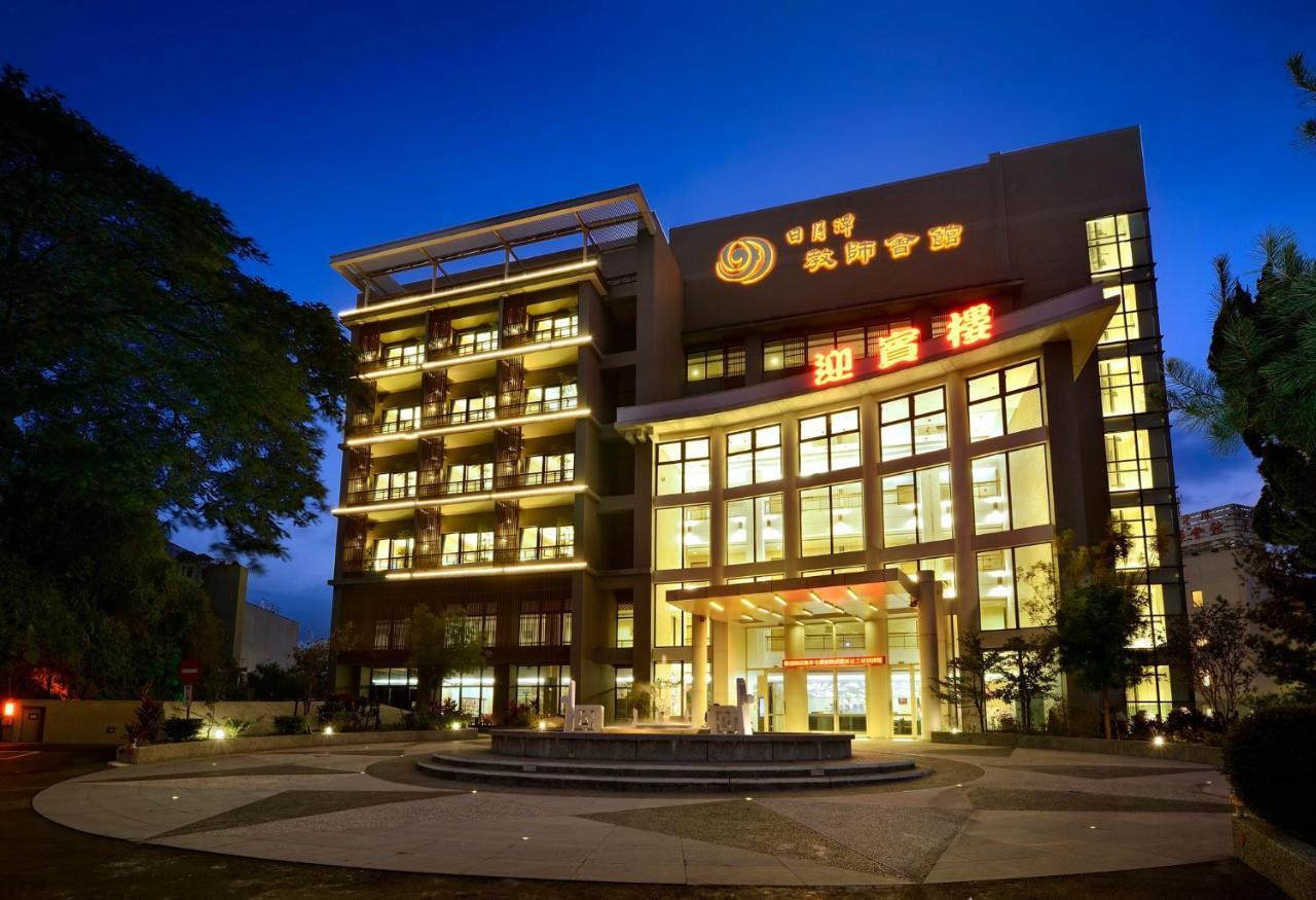 Sun Moon Lake Teachers' Hostel Юйчи Экстерьер фото